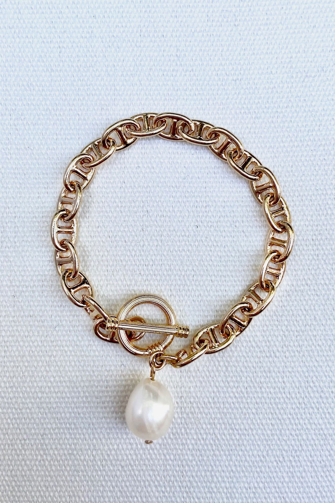 Break-the-Chain Bracelet